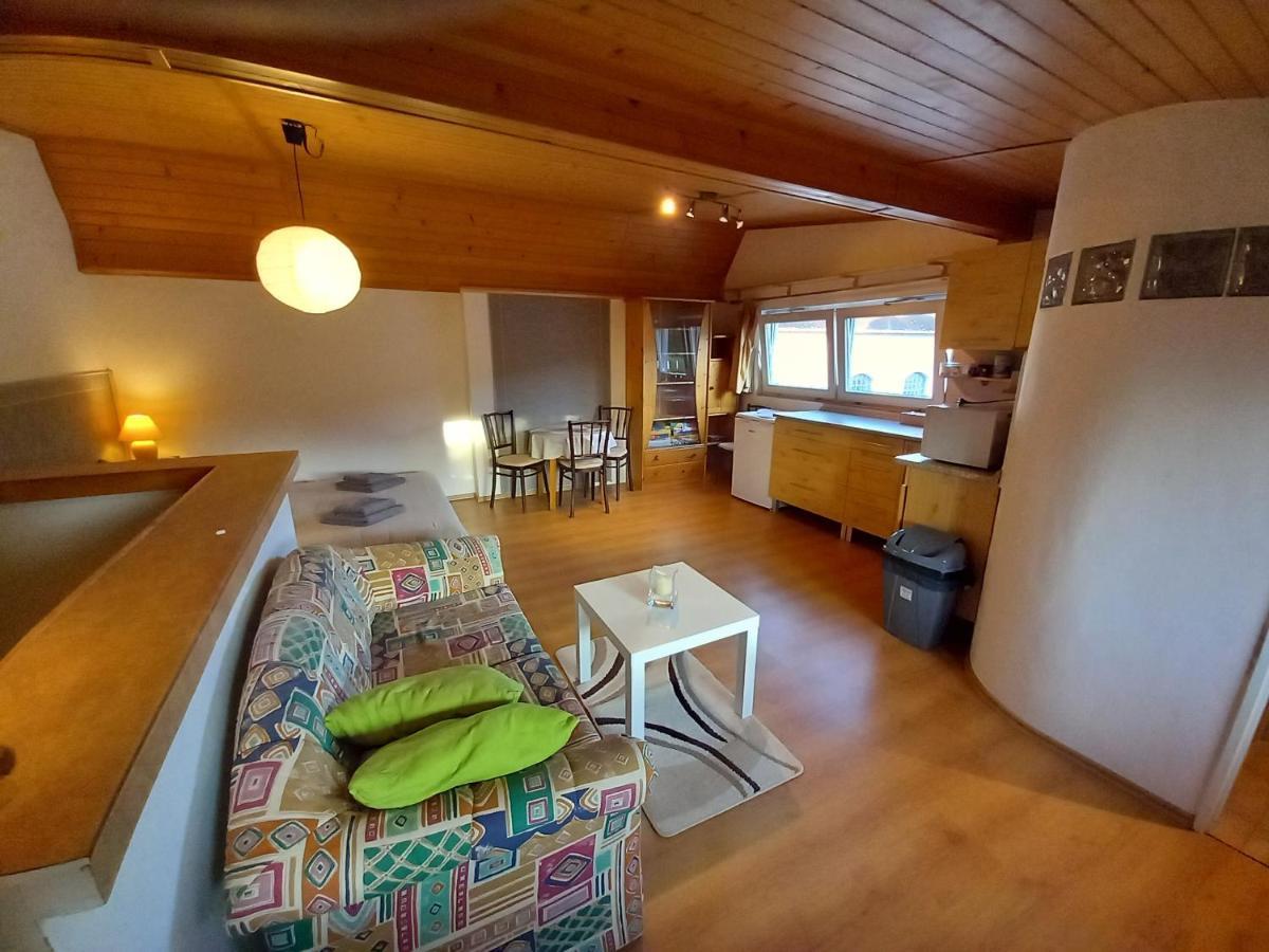 Visual Apartman Komárno Eksteriør bilde